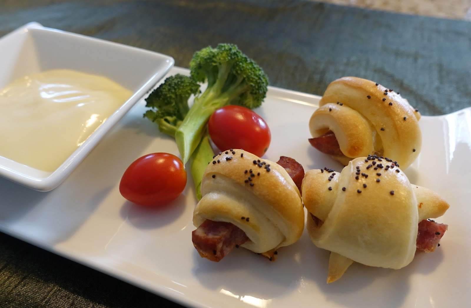 Mennonite Girls Can Cook Mini Farmer Sausage Rolls and Refrigerator Dough