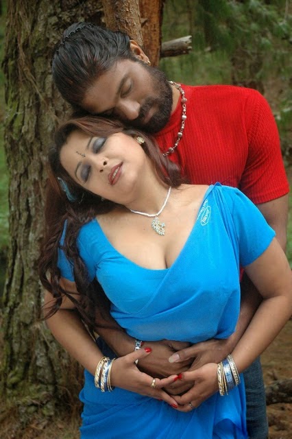 B Grade South Indian Tamil Telugu Hottest Photos