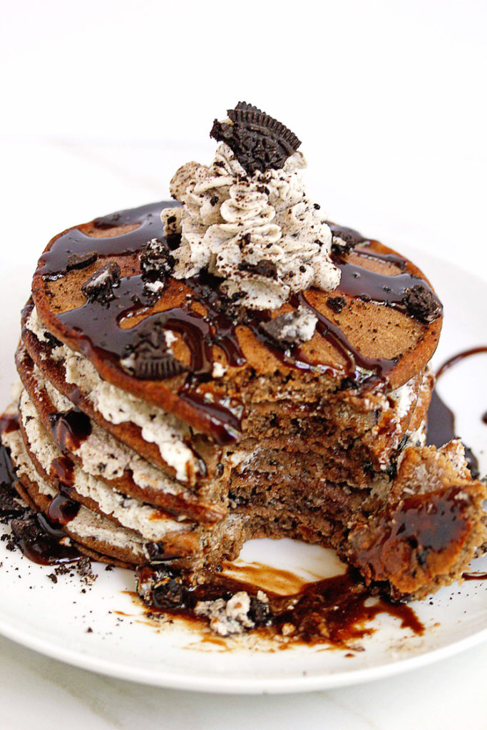 OREO PANCAKES (OR COOKIES AND CREAM PANCAKES) in My kitchen