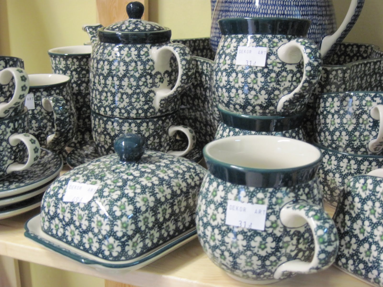 our-polish-adventure-boleslawiec-pottery