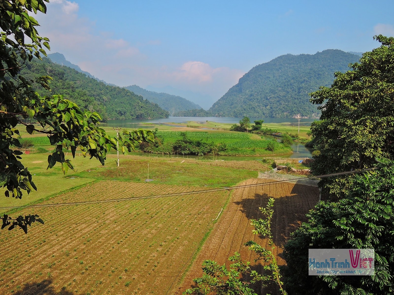 Tham quan Hồ Ba Bể ở Bắc Kan