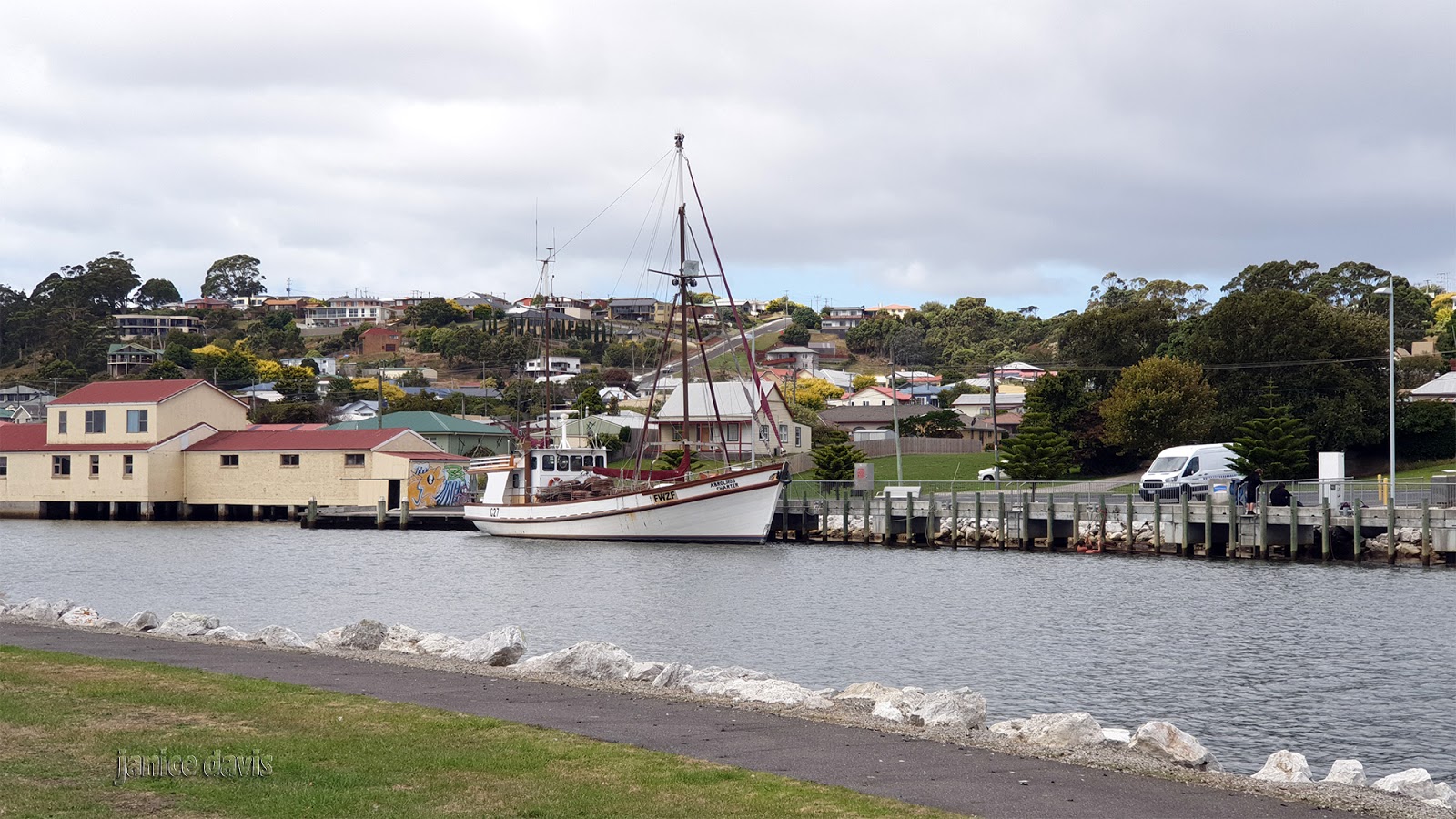 thoughts & happenings Smithton, Tasmania.