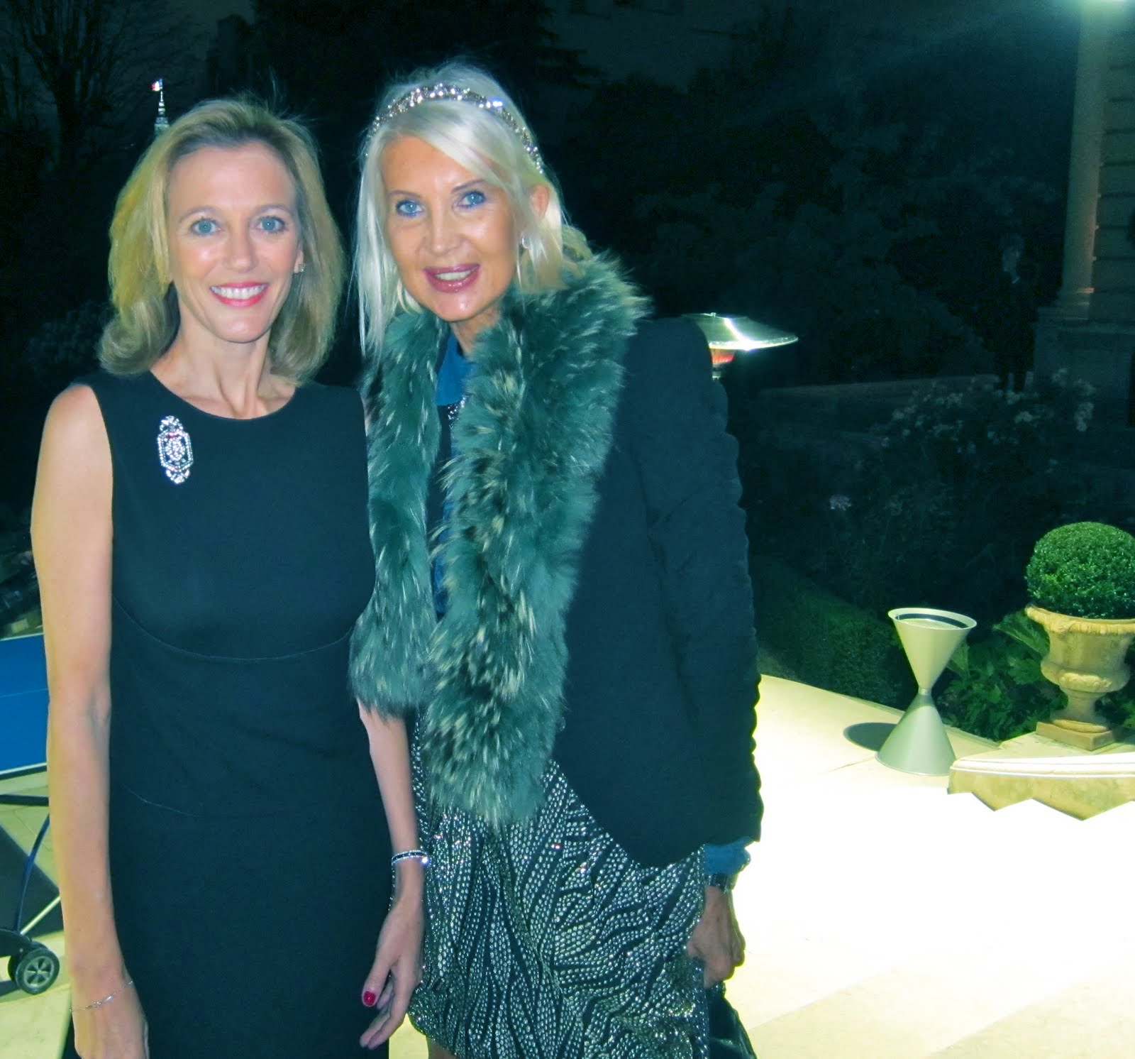 INTERNATIONAL LUXURY CONSULTING: Ms SUSAN TOLSON the wife of the U.S  Ambassador to France , ANNE De CHAMPIGNEUL ..STUART WEITZMAN'S 25 YEARS OF  STYLE .Réception U. S EMBASSY FRANCE