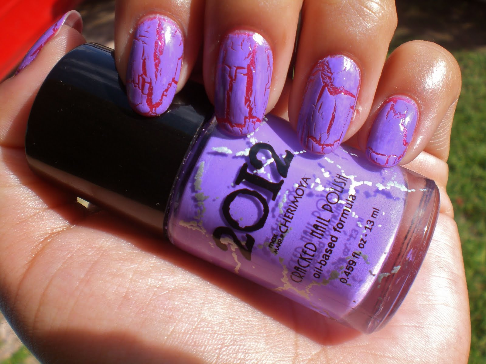 Oh Me! Oh My! Cracked Nail Polish