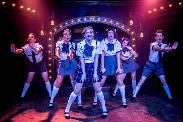 Review: A Masterful CABARET Revs Up the Celebration  Image