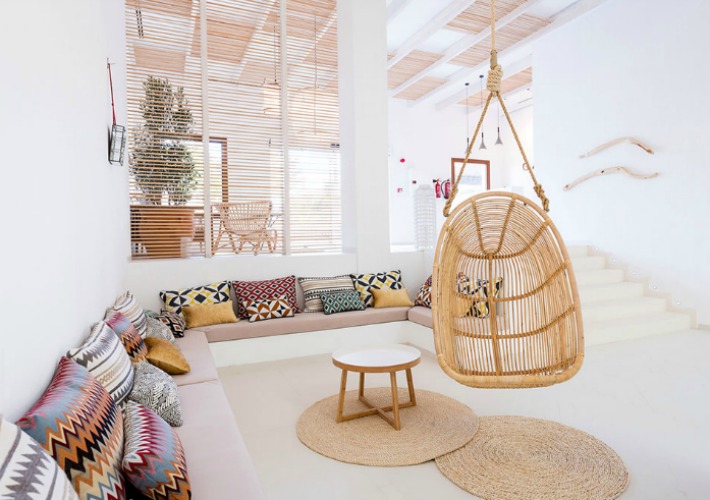 Un hotel minimalista con esencia hippie en Ibiza