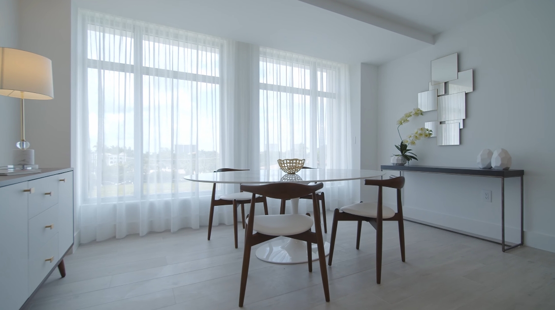 33 Interior Design Photos vs. Tour 327 E Royal Palm Rd #403, Boca Raton, FL