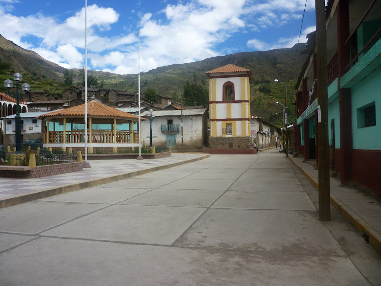 Plaza de Armas de Pacllón