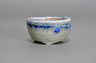青磁釉丸盆栽鉢（Celadon glaze bonsai pot）h2148