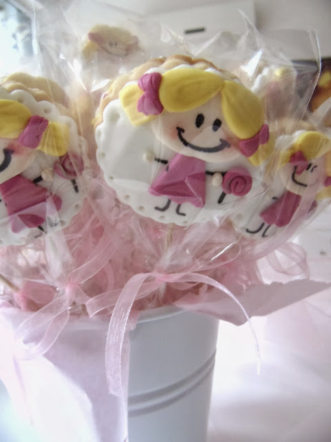 Günebakan Tarlaları: DOĞUM GÜNÜ KURABİYELERİ ♥