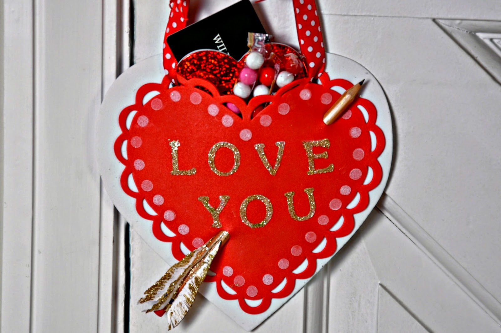 Serendipity Refined Blog: Easy Non-Candy Valentine {kids craft}
