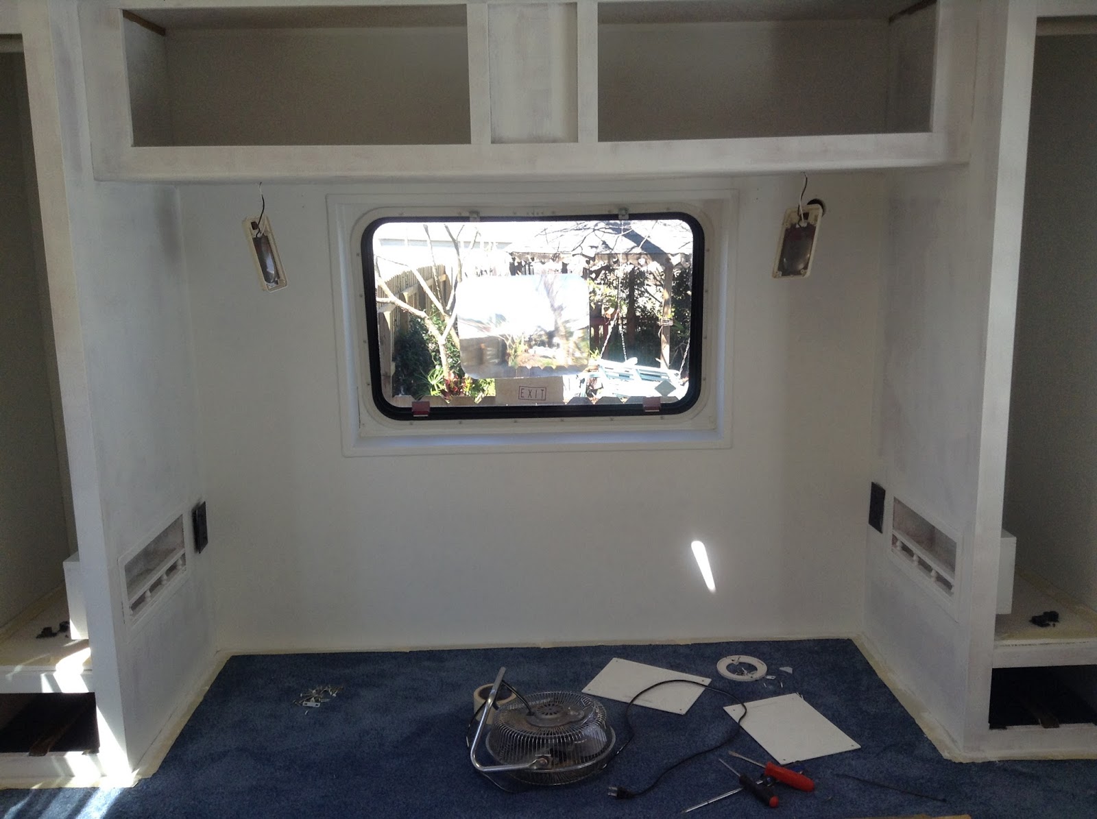 Bluebirds Nest Painting RV and Walls