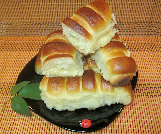 Pariziene cu crema de vanilie
