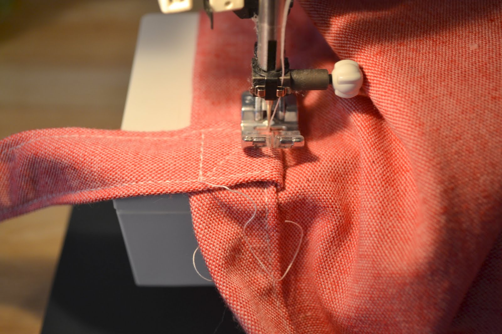 Blue Susan makes: Teach a Sewing Class: Super Simple Tote