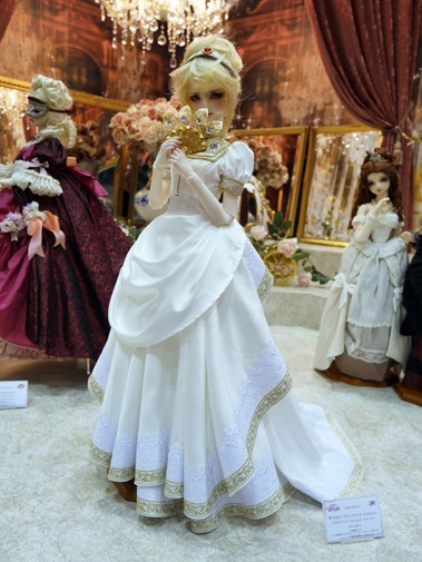 Superdollfie十一人姉妹の魅力アップ お迎えをはじめてから10年になります 2 1 2 オダリスクドレス 落札しました 一部朝に書いたウィッグのところで内容を間違えました