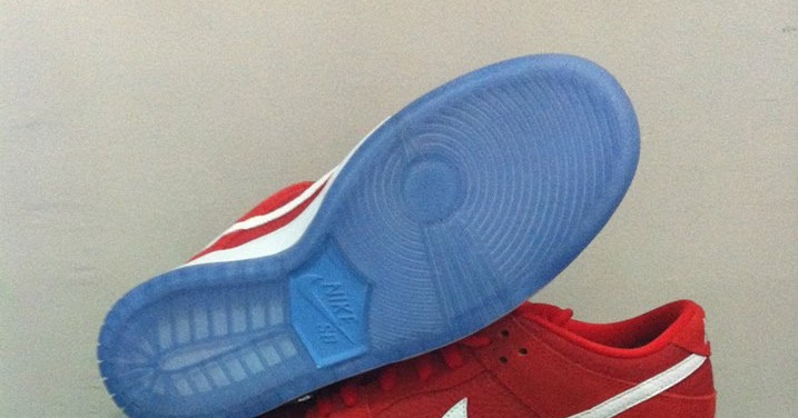 challenge red dunks