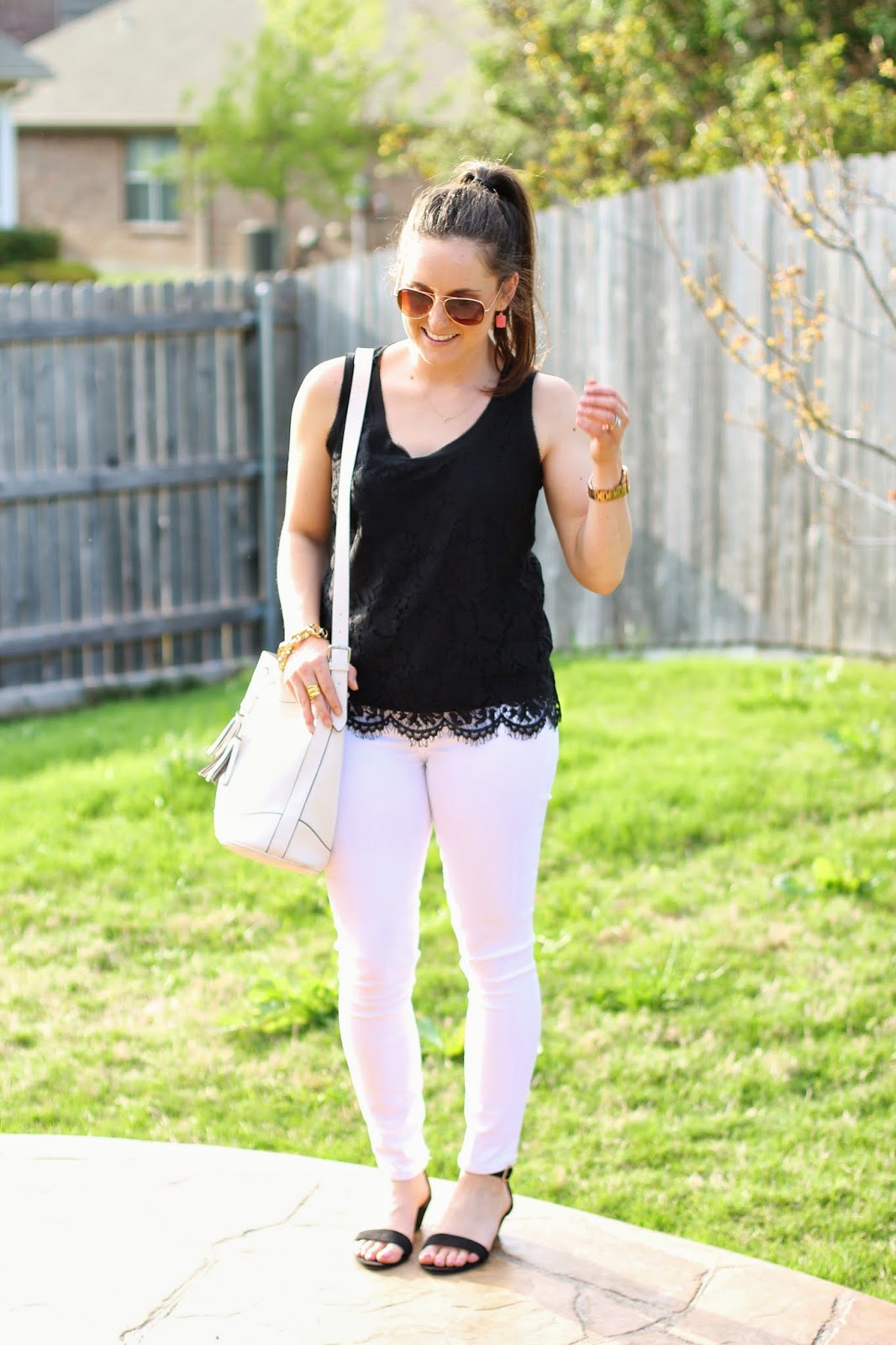 Tucker Up: WIWW: Lace + Link Up