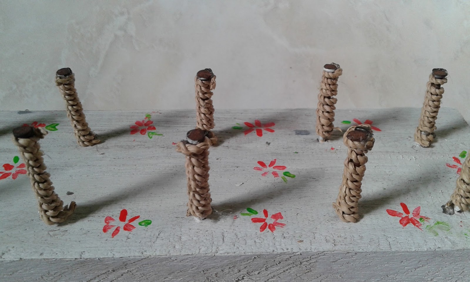 My Little Magic World DIY String Holder