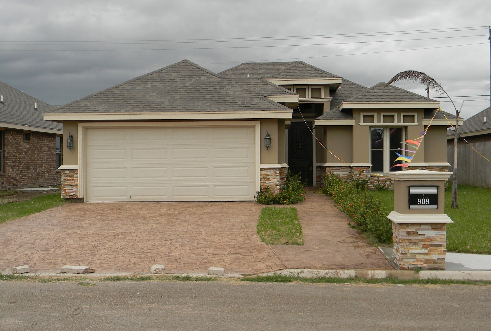 Star Realty 909 Azucar, Pharr