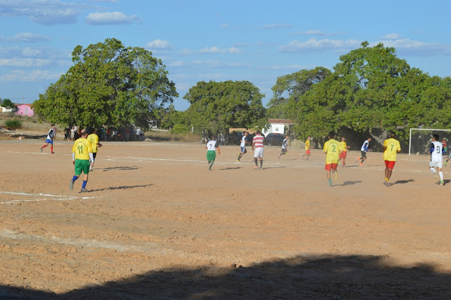 4 gols são marcados na 1ª rodada do 15º campeonato de futebol Amador em Vila Nova - Imagem 3