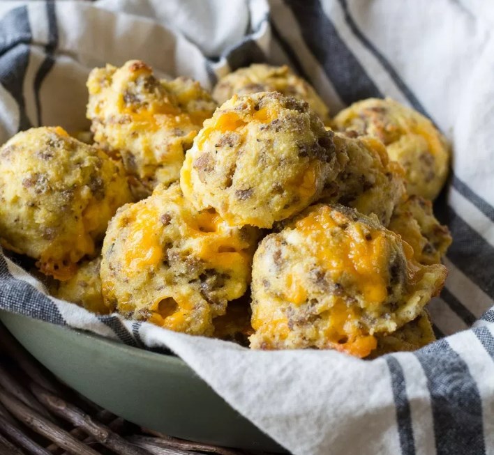 Sausage Egg and Cheese Bites (low carb + KETO)