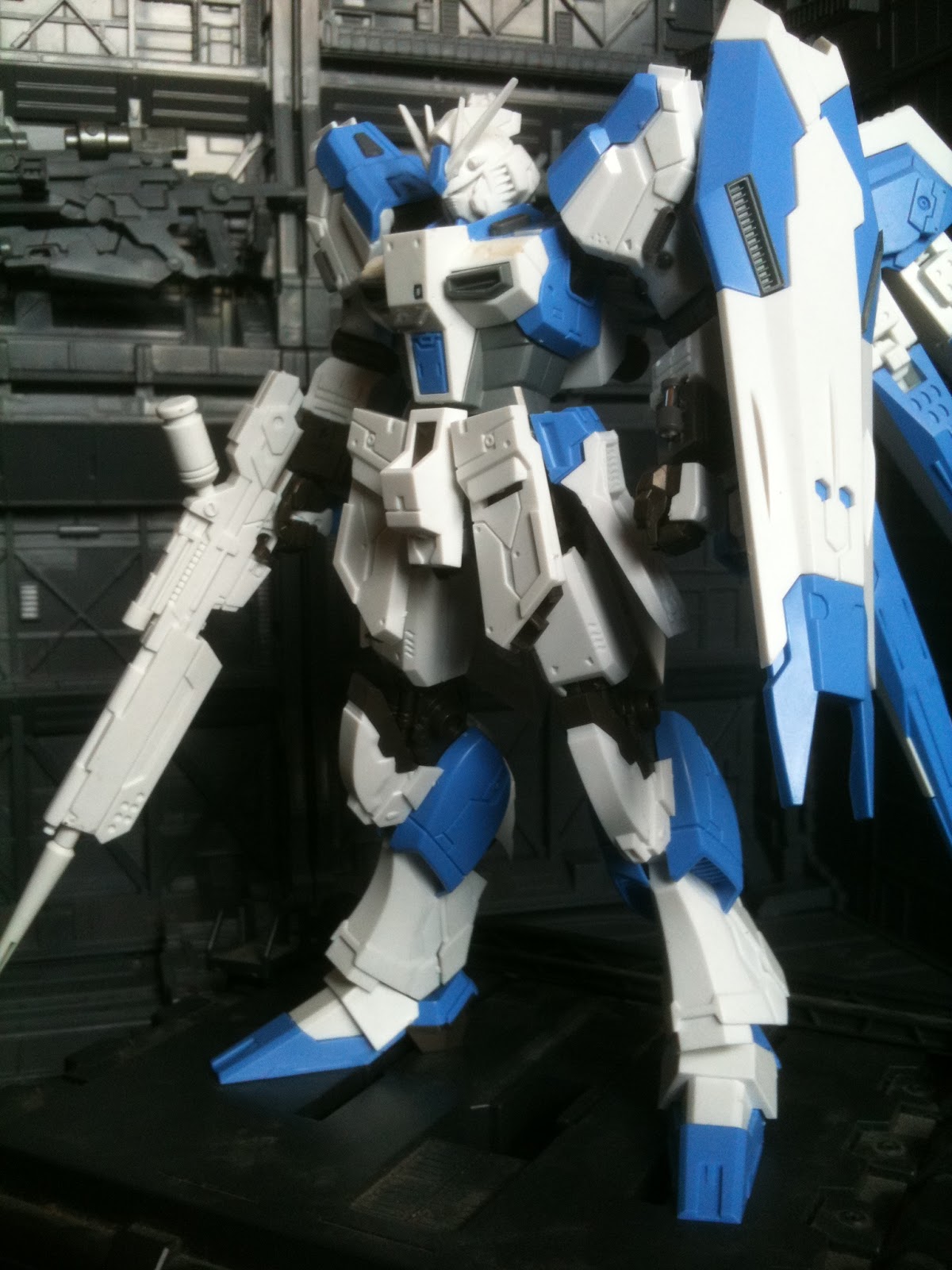 EA Designs: 1/144 Model Comprehend (MC) Hi Nu