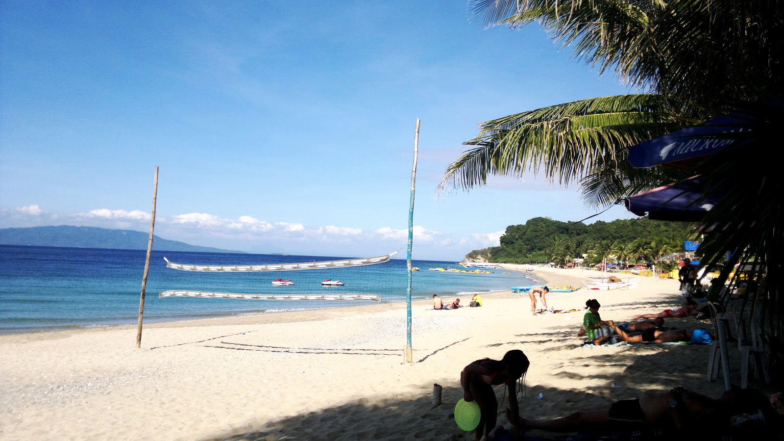 White Beach, Puerto Galera, Philippines - An Ideal Holiday Destination
