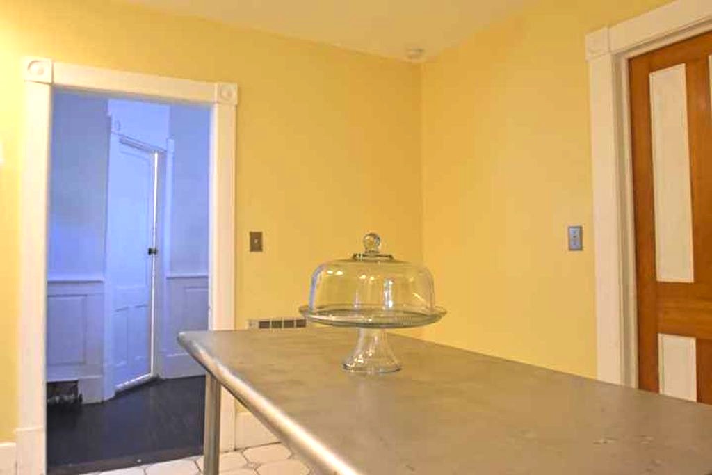 Sweet House Dreams 1872 Brick Victorain in Port Ewen, New York