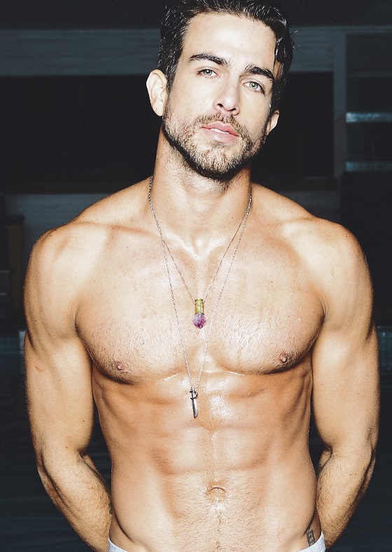 Closer Models: Editorial: Erasmo Viana na capa da Glad Magazine