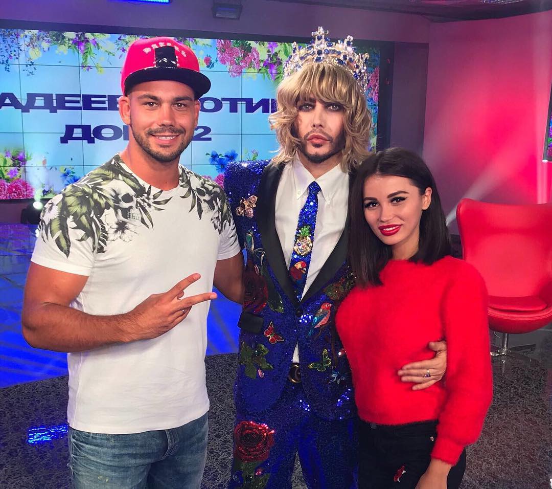 во сколько сегодня будет шоу