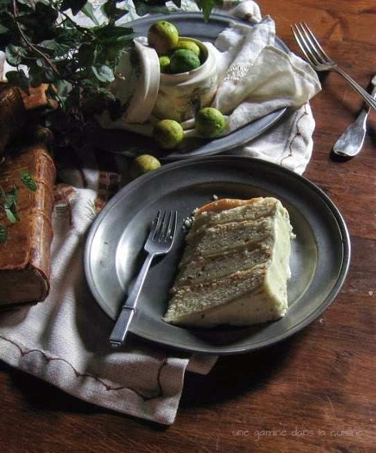 rosemary citrus cake with mascarpone-honey frosting :: une gamine dans la cuisine