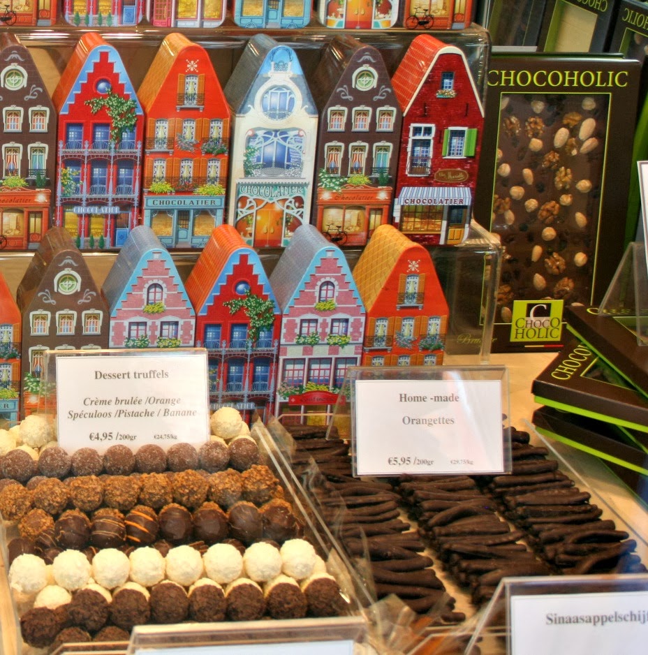 Finding BonggaMom Choco Story Museum in Bruges, Belgium