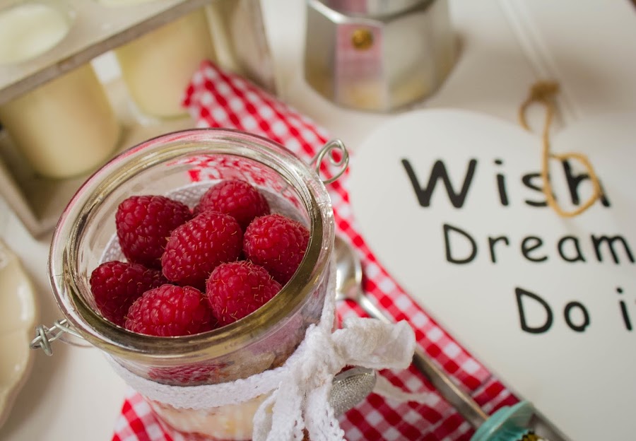 desayuno-yogur-granola-fruta