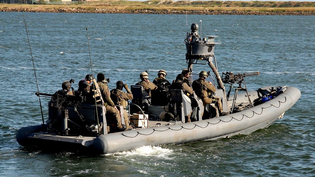 Special warfare combatantcraft crewmen Team Team Choices