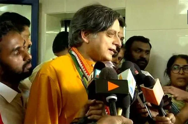 Government has no place in bedroom; ruling party hates LGBT: Tharoor, Thiruvananthapuram, News, Politics, Trending, Criticism, BJP, Parliament, Supreme Court of India, National