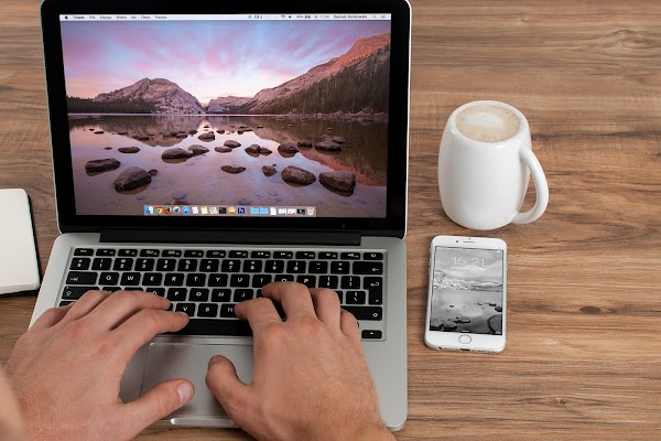 Cursos Online: Desarrollo del lado servidor: NodeJS, Express y MongoDB Cursos Online: Desarrollo del lado servidor: NodeJS, Express y MongoDB
