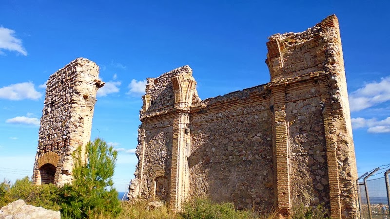 CASTILLO DE OLIVA