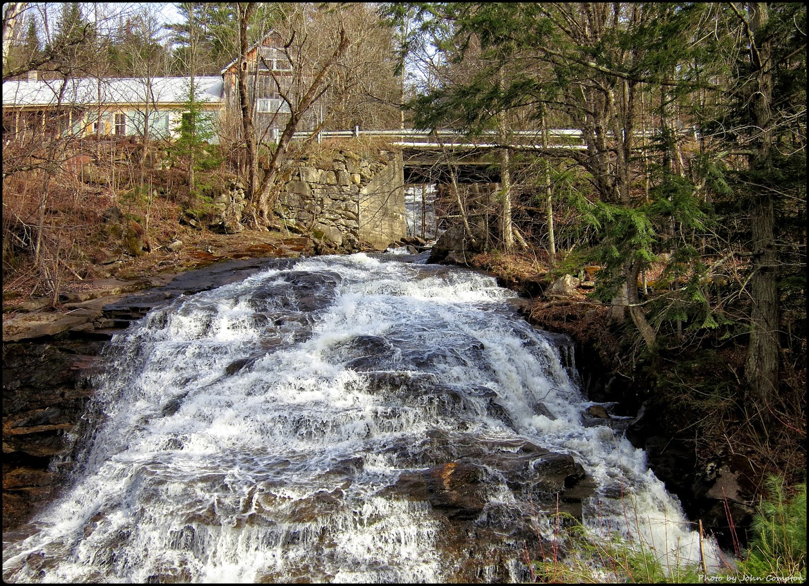 1HappyHiker A Trek to Marshfield Ledge near Marshfield, VT