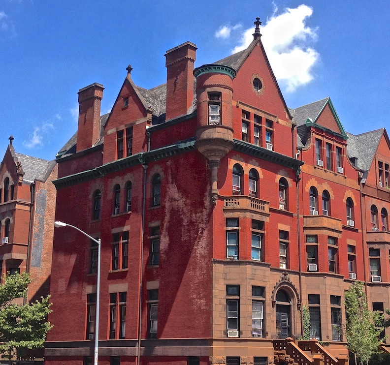 H A R L E M + B E S P O K E DWELL 11 MOUNT MORRIS PARK WEST