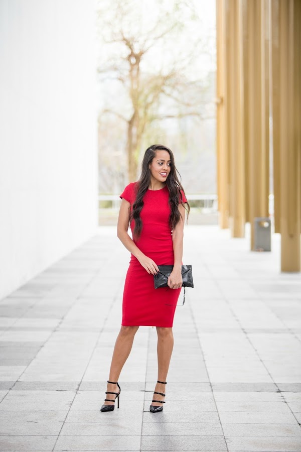 Jasmin daily : LITTLE RED HOLIDAY DRESS