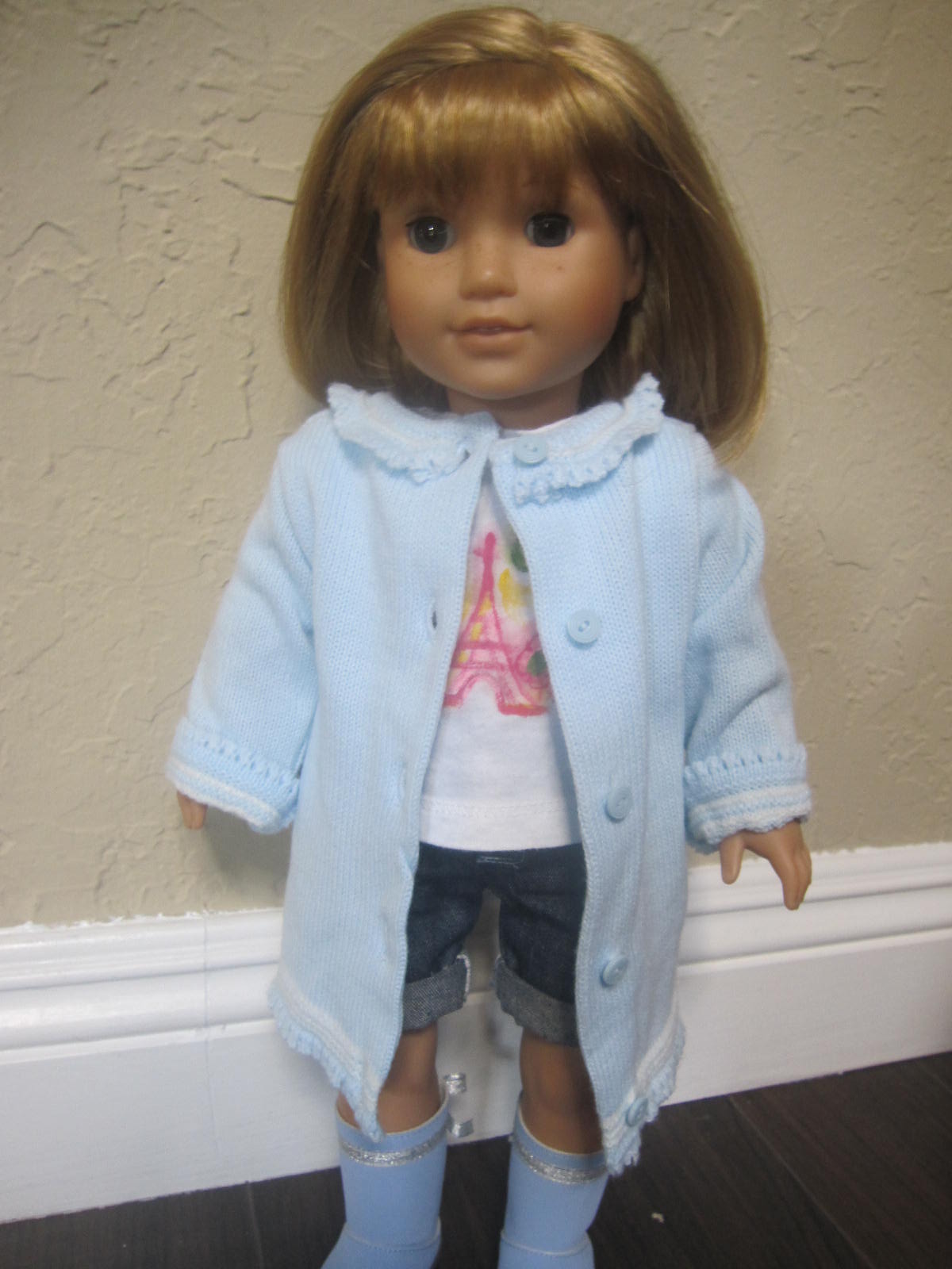 The Savage Dolls: Baby Sweater to Doll Coat Tutorial