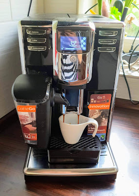 Kaffee mit redbull gekocht jetzt kann ich geräusche sehen