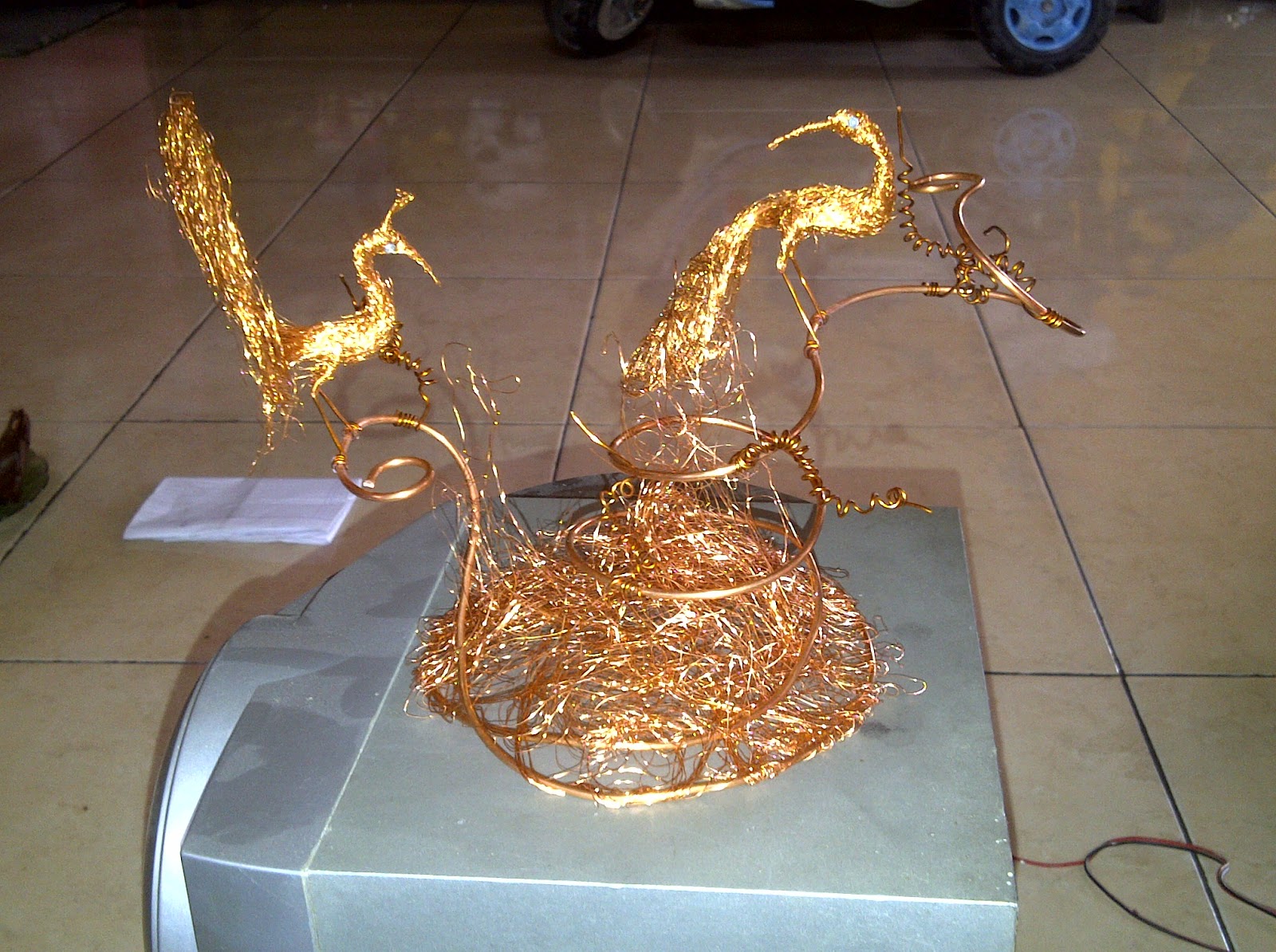 Recycle Art with Dheni Herdiana: Memanfaatkan kawat / kabel tembaga