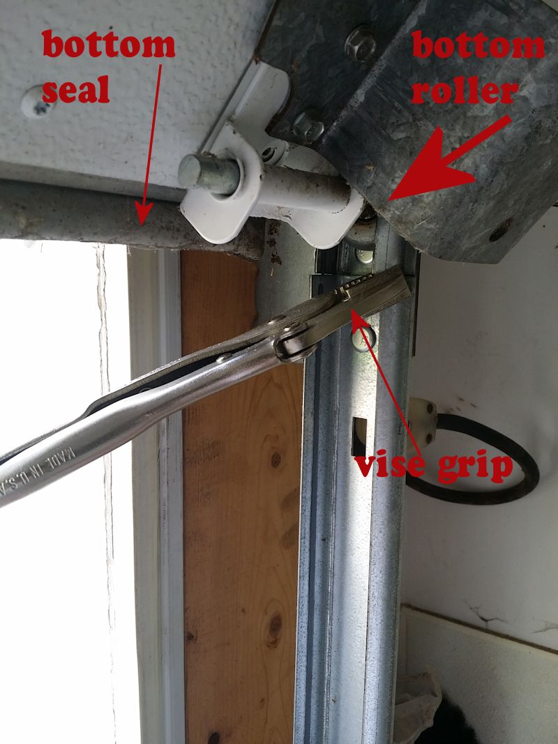 Garage Door Zone Blog Choosing The Right Bottom Seal For Your Raynor