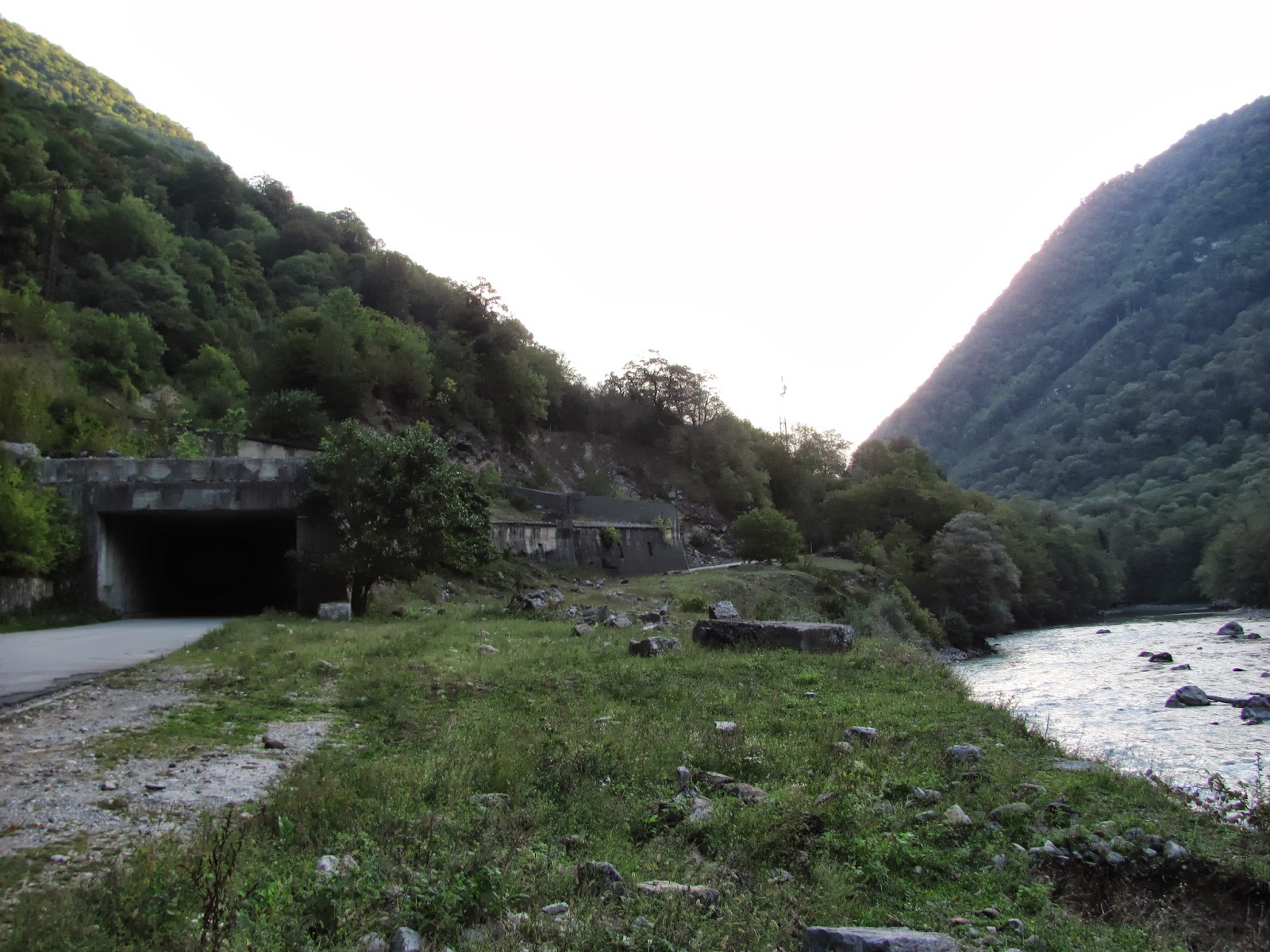 Бзыбь село