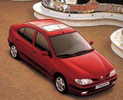 HISTÓRIA - RENAULT MÉGANE 20 ANOS