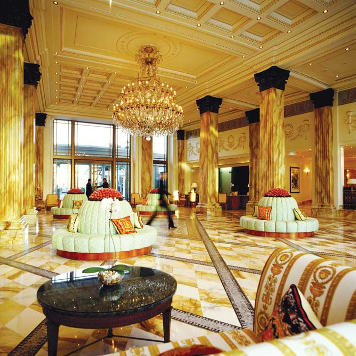 Mille Feuille Versace Hotels