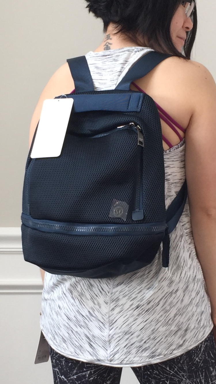 lululemon go lightly backpack mini