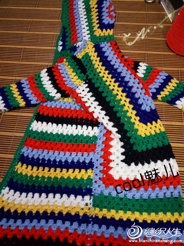 como-unir-partes-de-tapado-crochet
