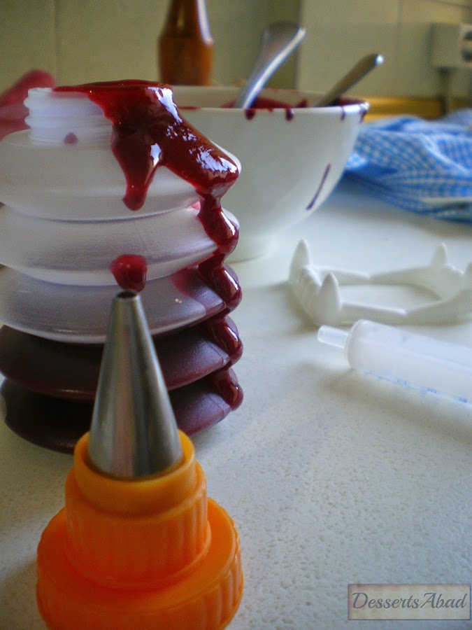 Vamp Attack Cake (Sangre)